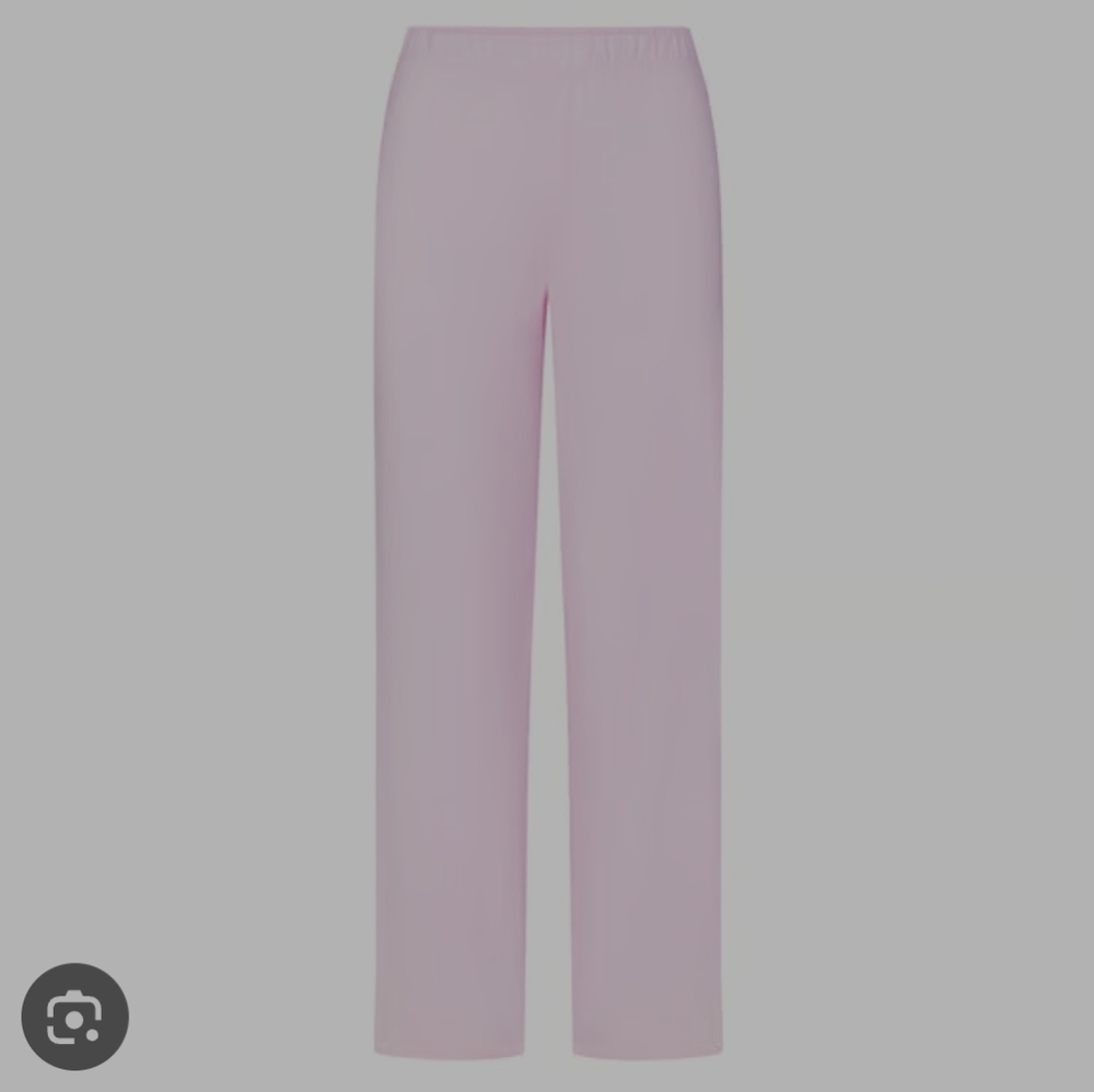 SKIMS - SLEEP STRAIGHT LEG PANTS (CHERRY BLOSSOM)